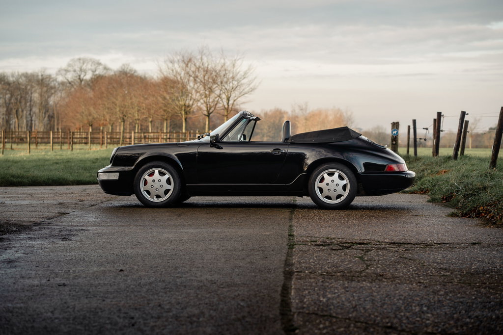 Porsche 964 Carrera 4