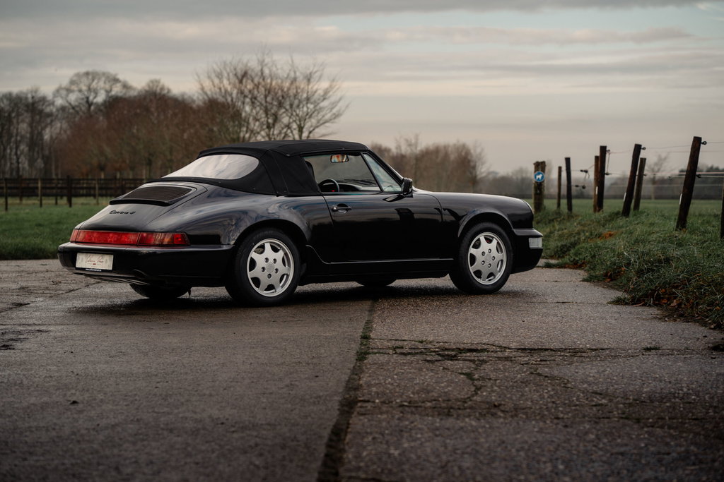 Porsche 964 Carrera 4