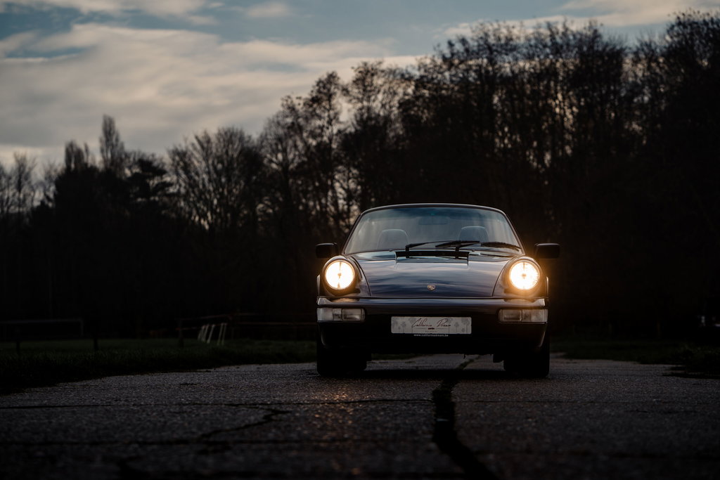 Porsche 964 Carrera 4
