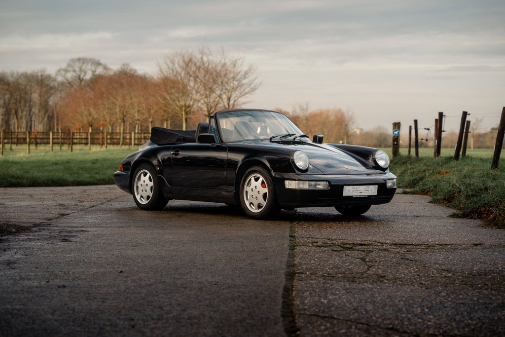 Porsche 964 Carrera 4