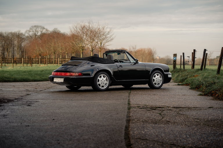 Porsche 964 Carrera 4