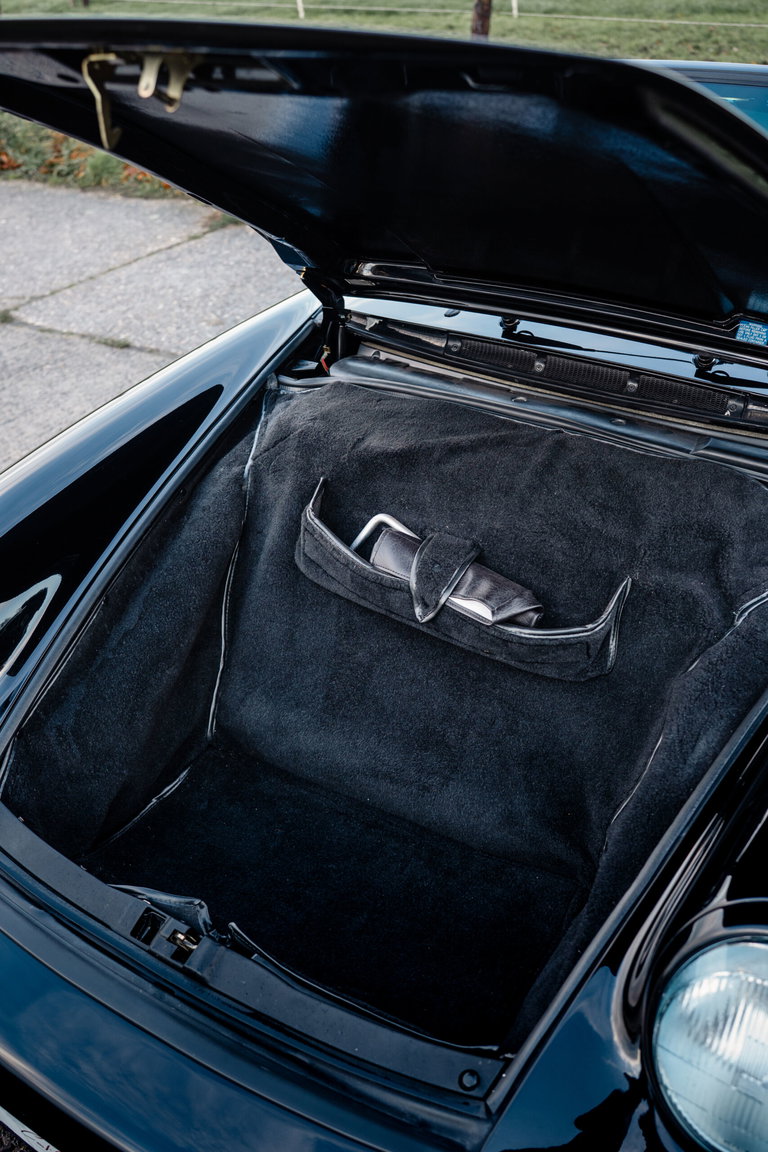 Porsche 964 Carrera 4