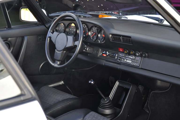 Porsche 911 SC