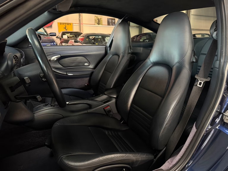 Porsche 996.2 Carrera 4
