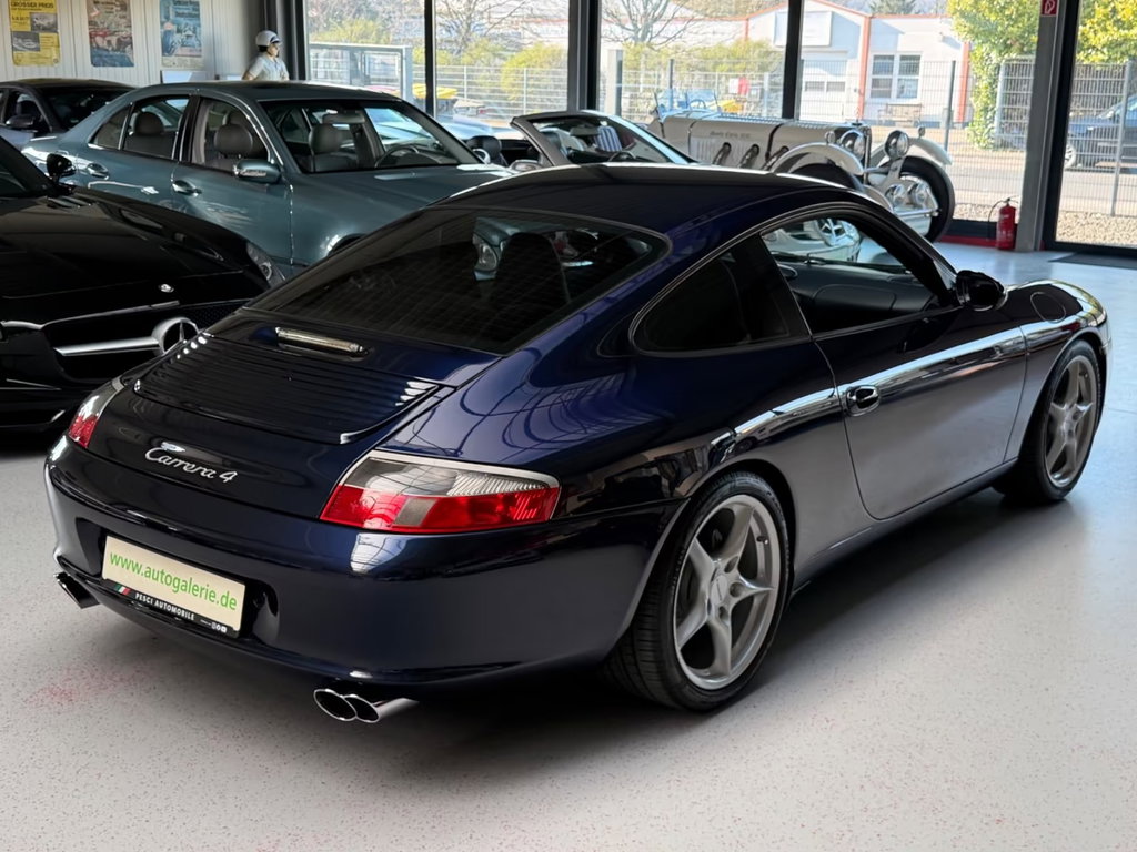 Porsche 996.2 Carrera 4