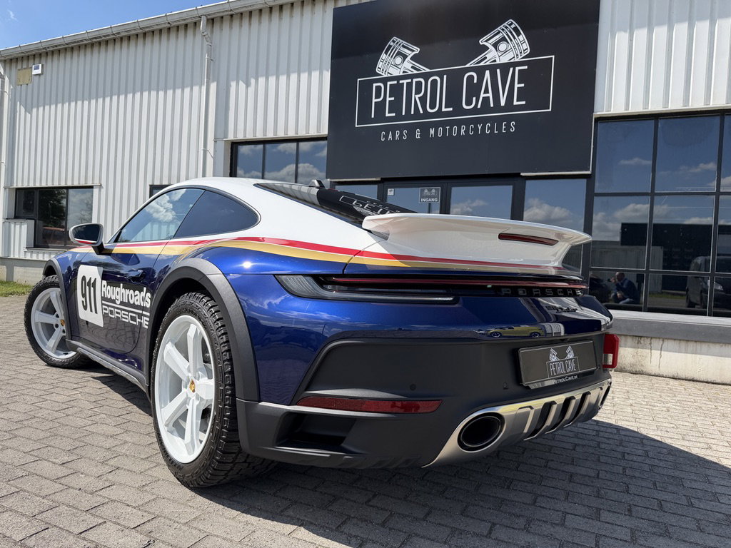 Porsche 911 Dakar