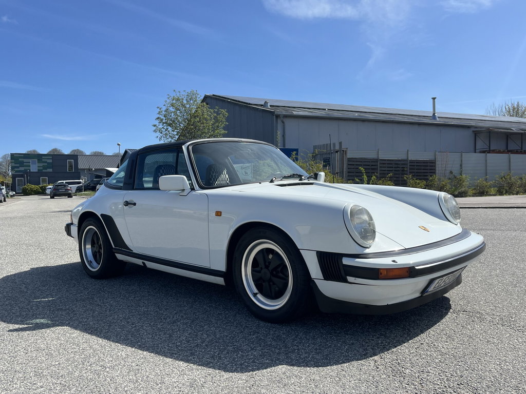 Porsche 911 SC