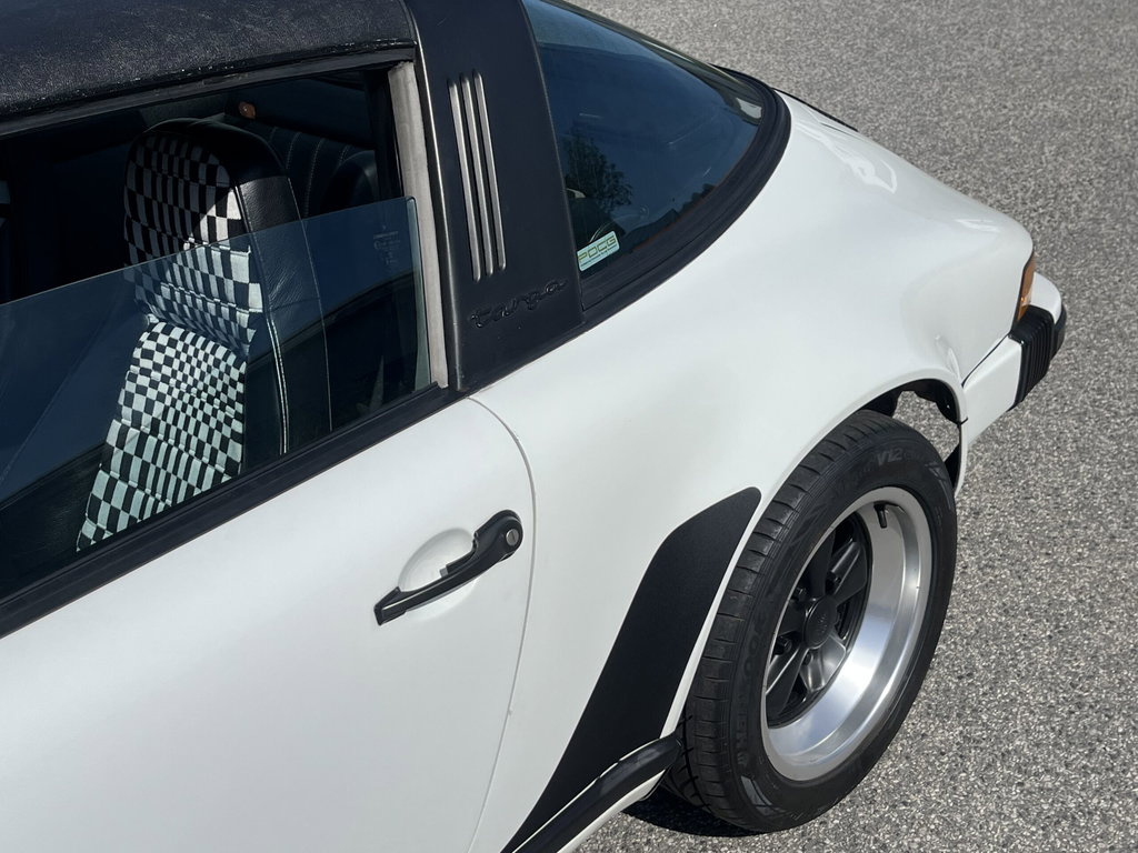 Porsche 911 SC