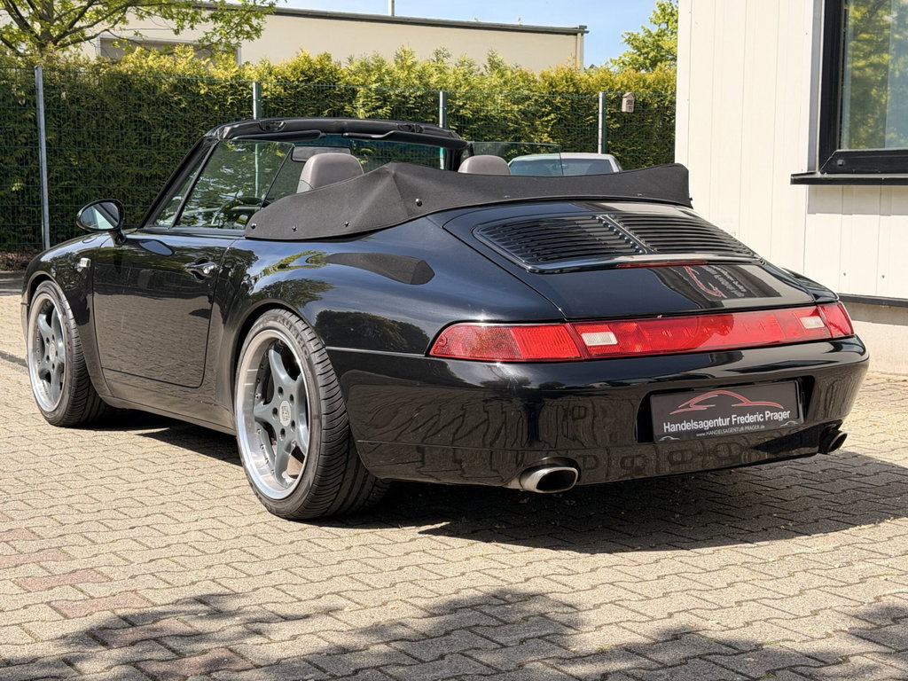 Porsche 993 Carrera