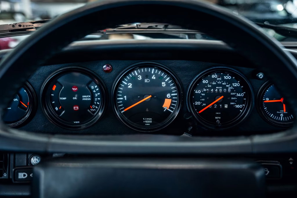 Porsche 911 Carrera 3.2