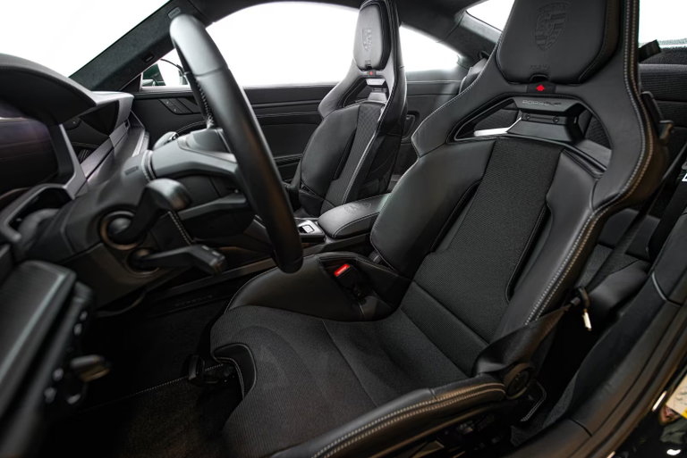 Porsche 992.2 GT3 Touring