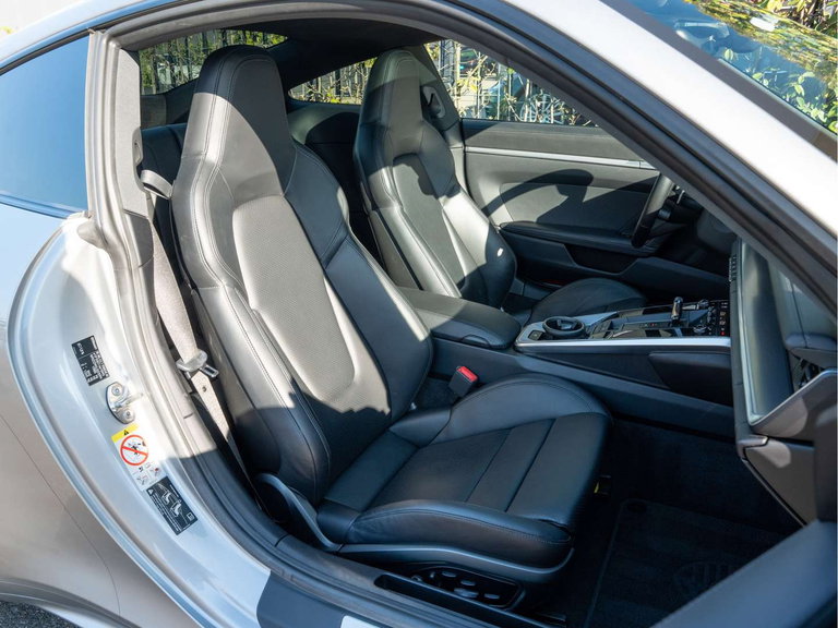 Porsche 992 Carrera S