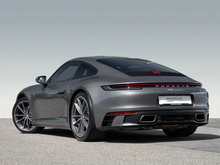 Porsche 992 Carrera