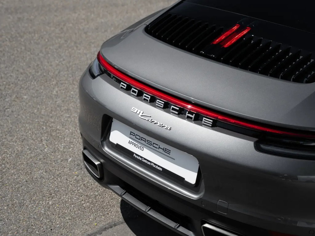 Porsche 992 Carrera