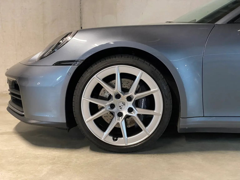 Porsche 992.2 Carrera
