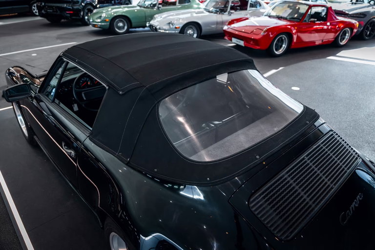 Porsche 911 Carrera 3.2