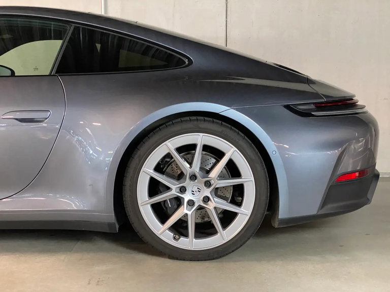 Porsche 992.2 Carrera