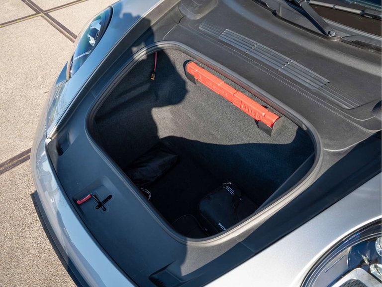 Porsche 992 Carrera S