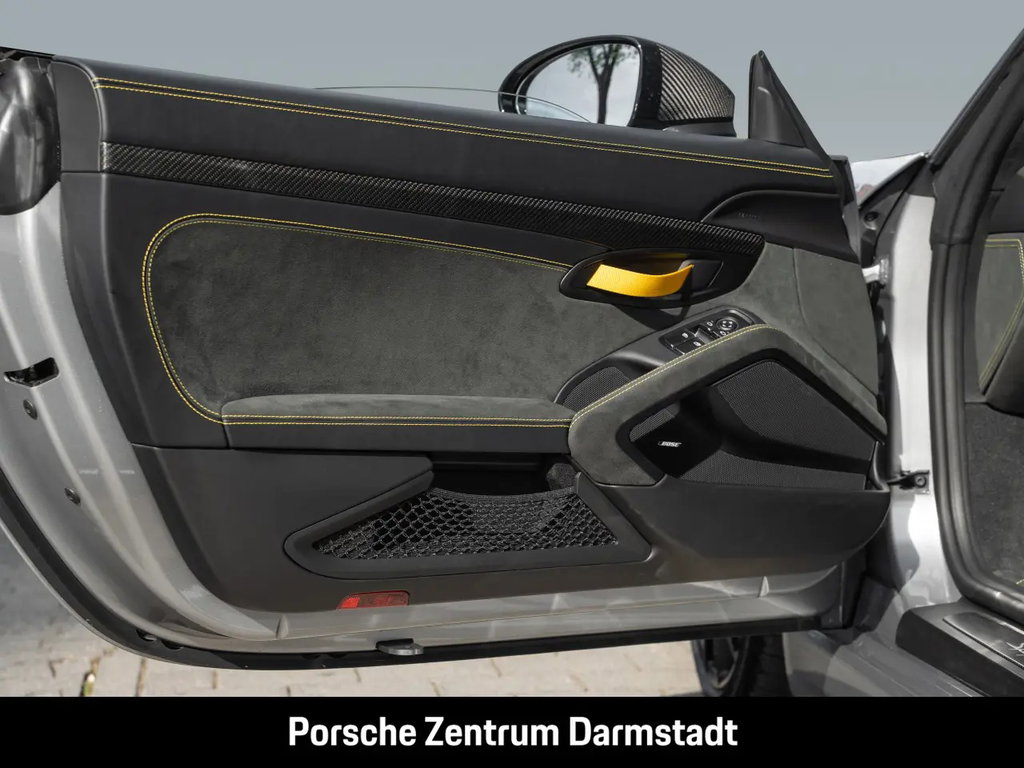 Porsche 718 Spyder RS