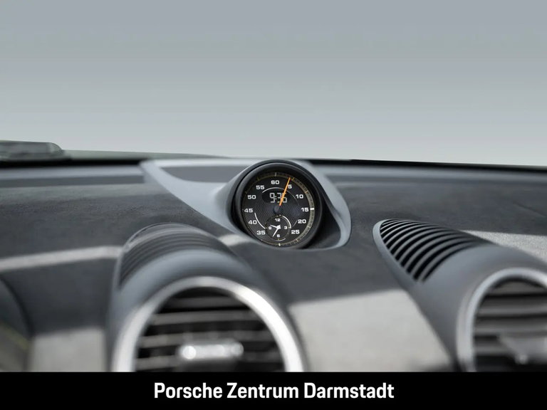 Porsche 718 Spyder RS