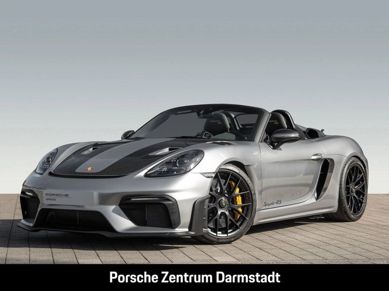 Porsche 718 Spyder RS