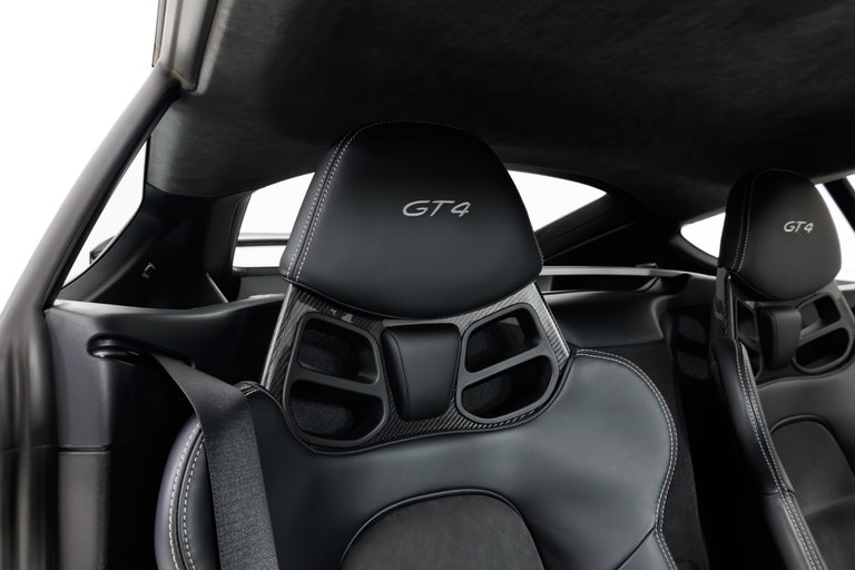 Porsche 981 Cayman GT4