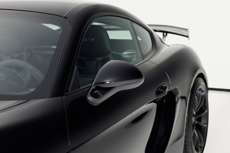Porsche 981 Cayman GT4