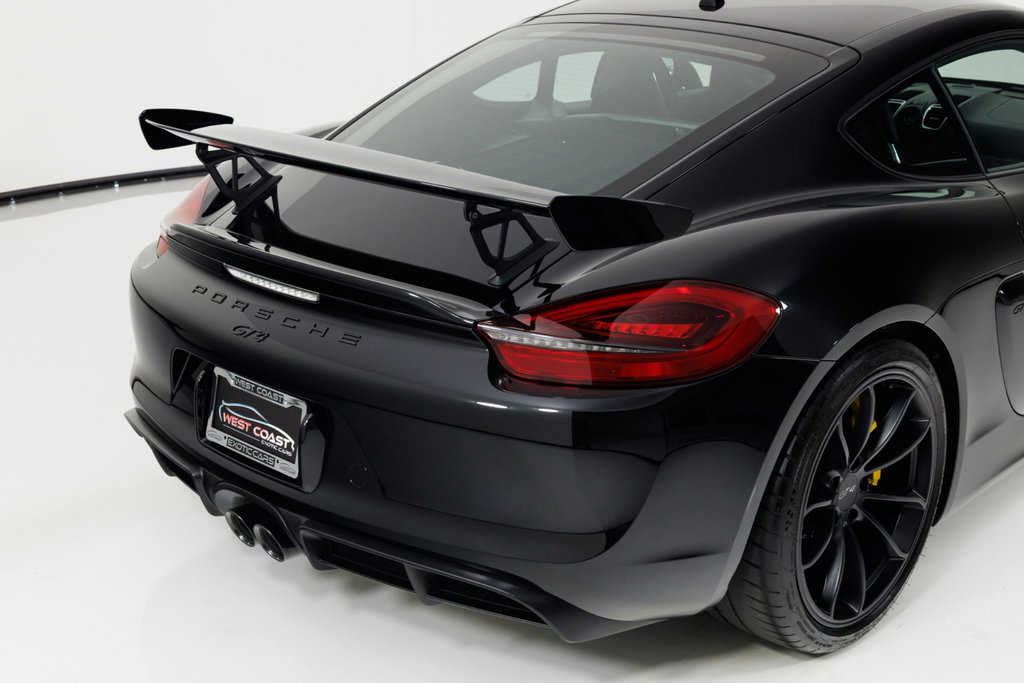 Porsche 981 Cayman GT4