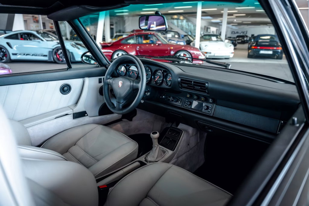 Porsche 964 Carrera 2