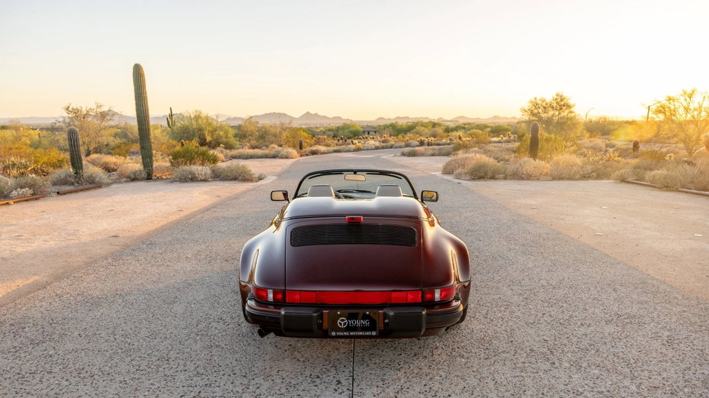 Porsche 911 Carrera 3.2 Speedster (US)
