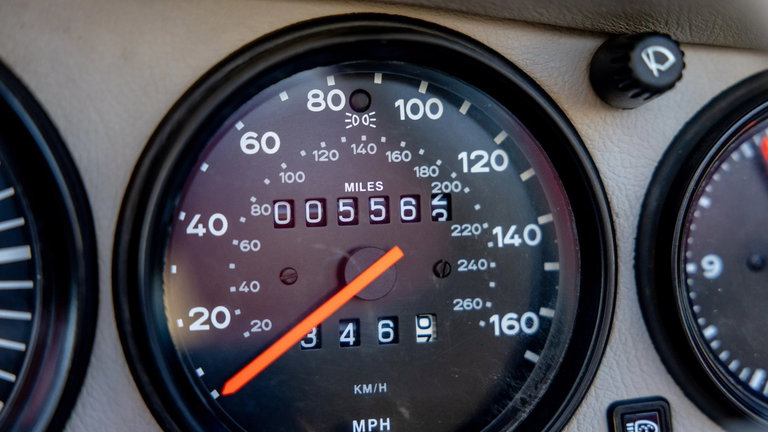 Porsche 911 Carrera 3.2 Speedster (US)