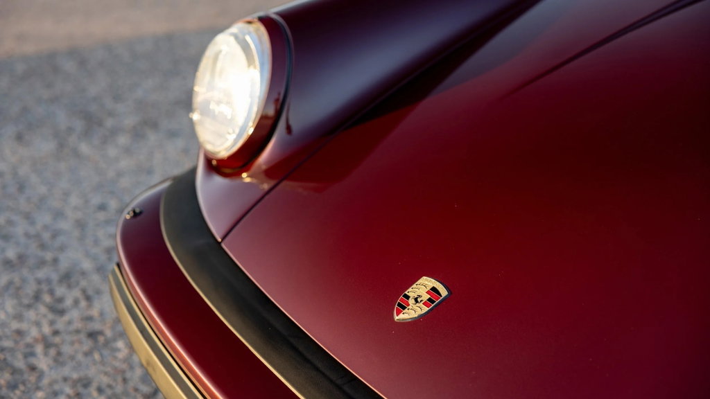 Porsche 911 Carrera 3.2 Speedster (US)