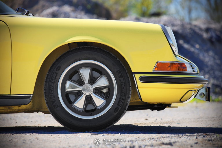 Porsche 911 T