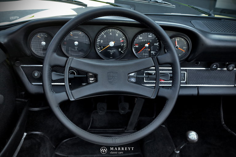 Porsche 911 T
