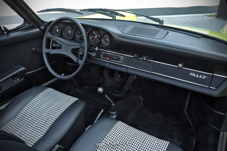 Porsche 911 T