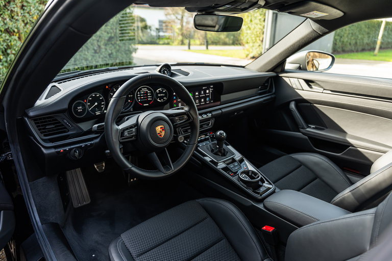 Porsche 992 Carrera T