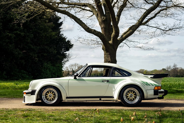 Porsche 934