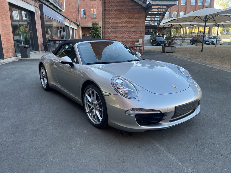 Porsche 991 Carrera 4