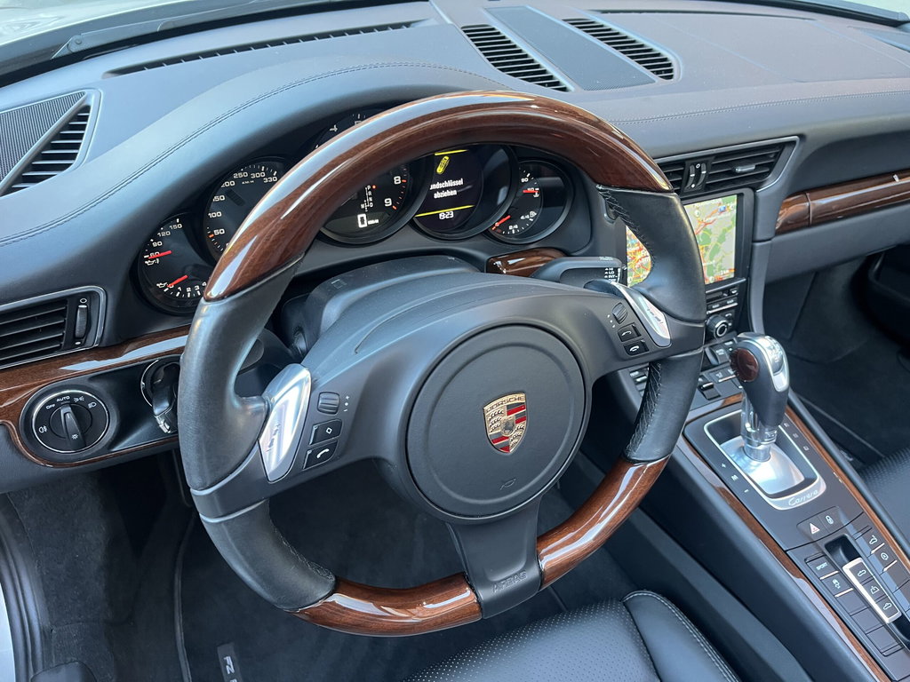Porsche 991 Carrera 4