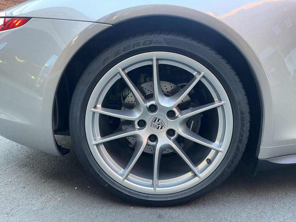 Porsche 991 Carrera 4