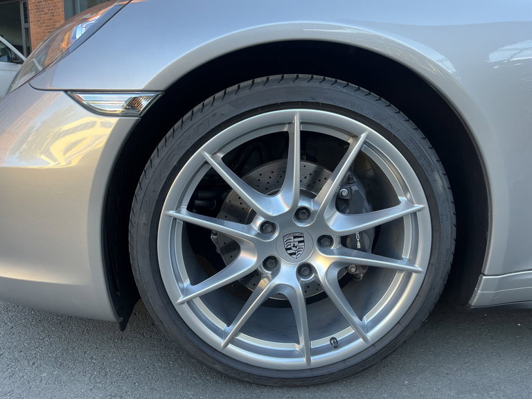 Porsche 991 Carrera 4
