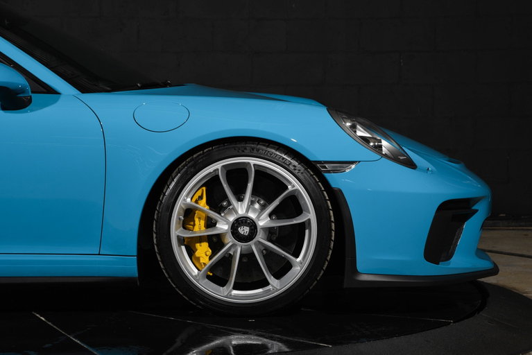 Porsche 991.2 GT3 Touring