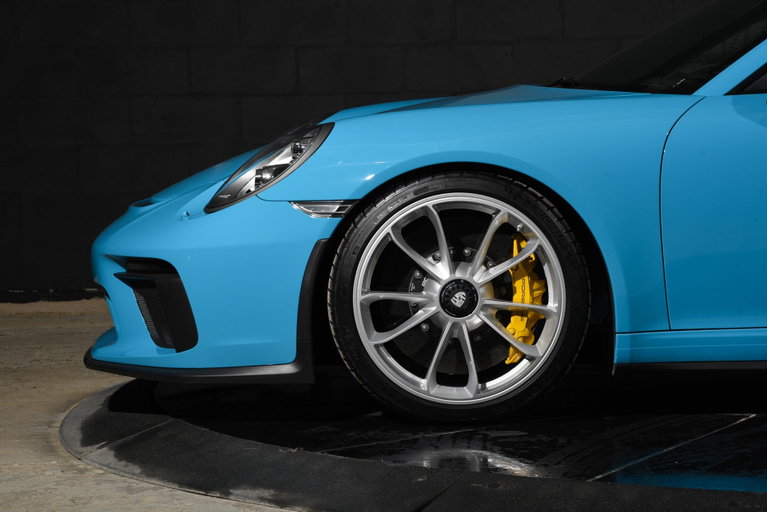 Porsche 991.2 GT3 Touring