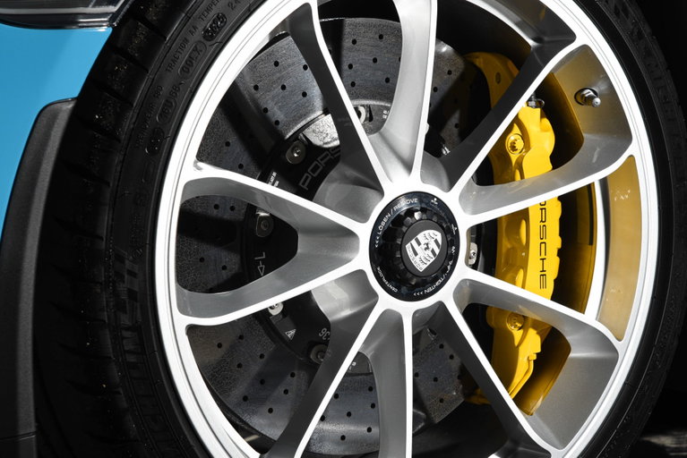 Porsche 991.2 GT3 Touring