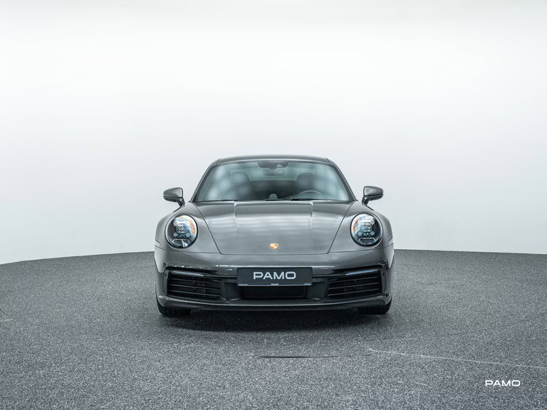 Porsche 992 Carrera