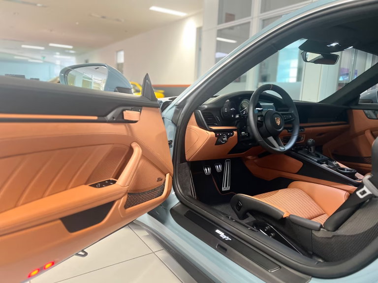 Porsche 911 S/T