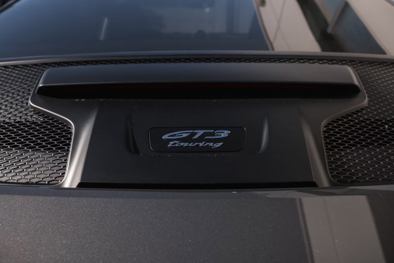 Porsche 992 GT3 Touring