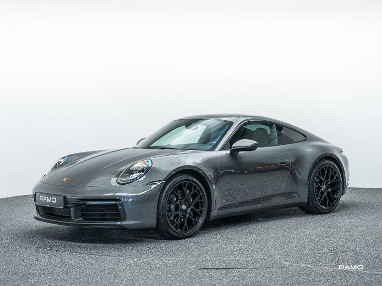 Porsche 992 Carrera