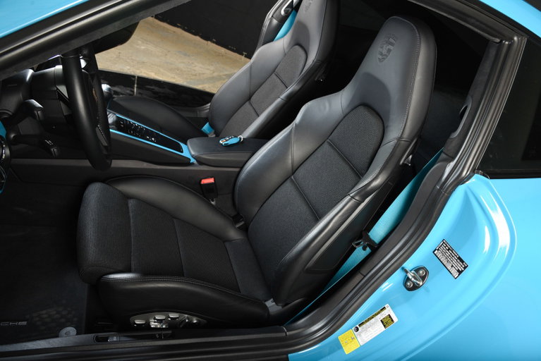 Porsche 991.2 GT3 Touring