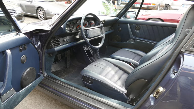 Porsche 911 Carrera 3.2